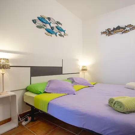 Casa Checa 1 *