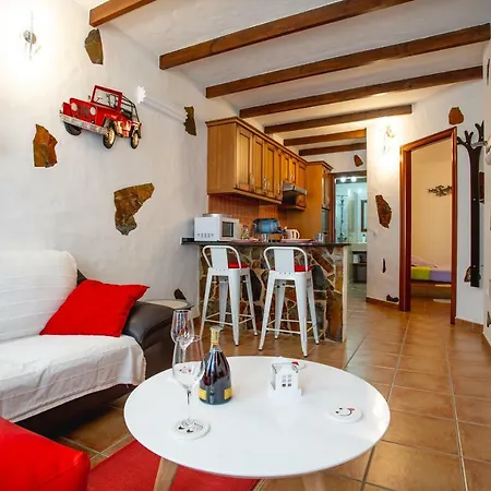 Casa Checa 1
