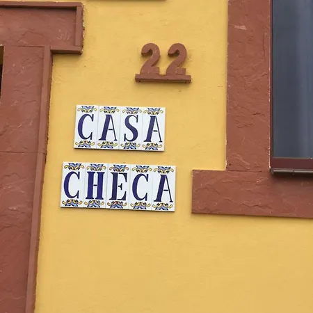 Casa Checa 1 * Cotillo