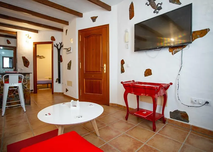 Casa Checa 1 *