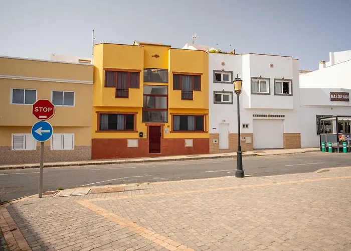 Casa Checa 1 Apartamento *